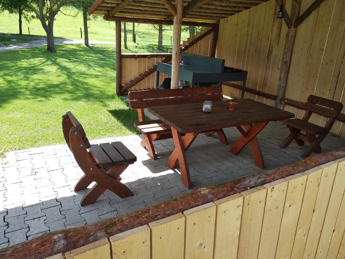 Panzio-Kemping Bekoelce Bekolce Extérieur photo